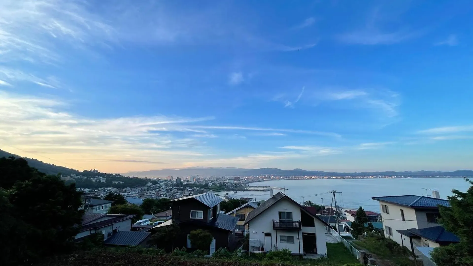 谷地頭温泉近く！ピアノのある一軒家（English Ok） Hakodate 0*,  Japan