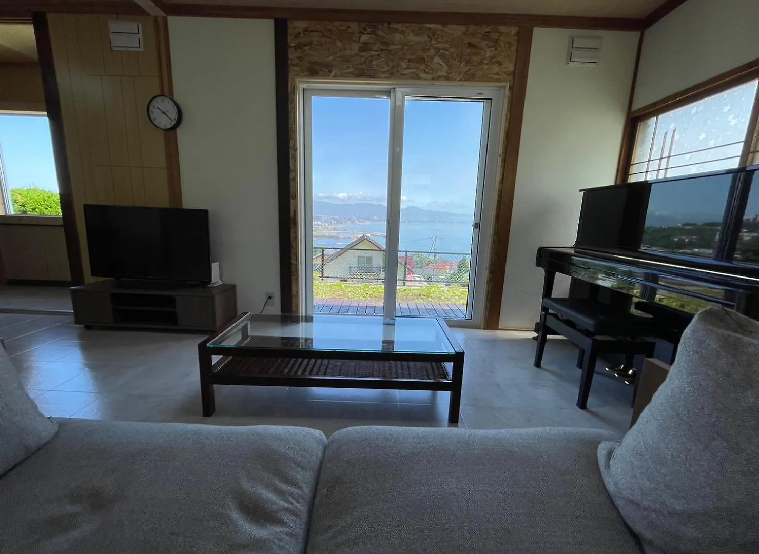 谷地頭温泉近く！ピアノのある一軒家（English Ok） Hakodate Japan